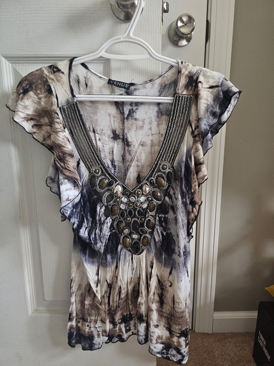 VENUS Tops - VENUS Brown & Black Tie-Dye V-Neck Top with Beaded Embellishment